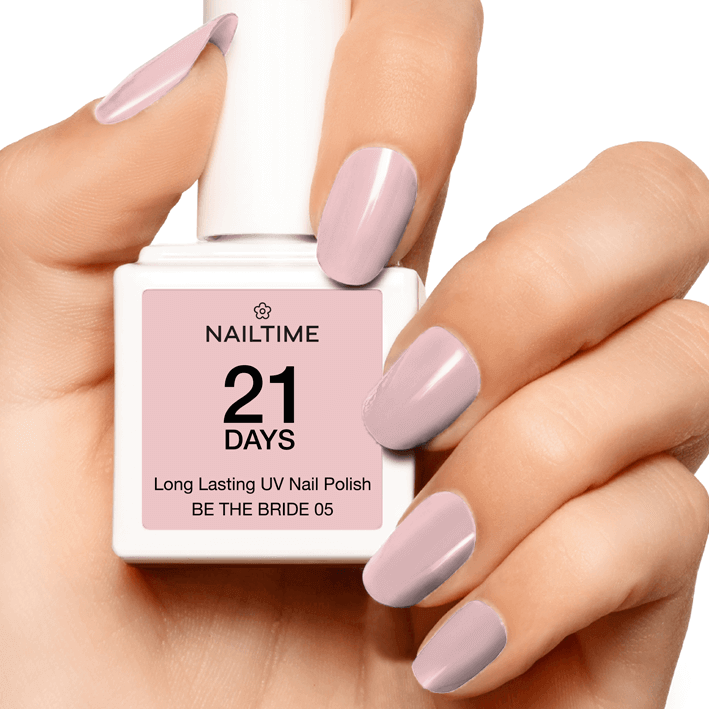 21 DAYS UV Nagellack No.05 'Be The Bride' in Puder-Rosa für perfekte Nägel mit 3 Wochen Haltbarkeit.