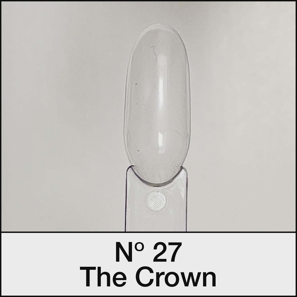 21 DAYS UV Nagellack Nr. 27 The Crown in klarem, dynamischem Rot-Orange auf Nagelcheck.