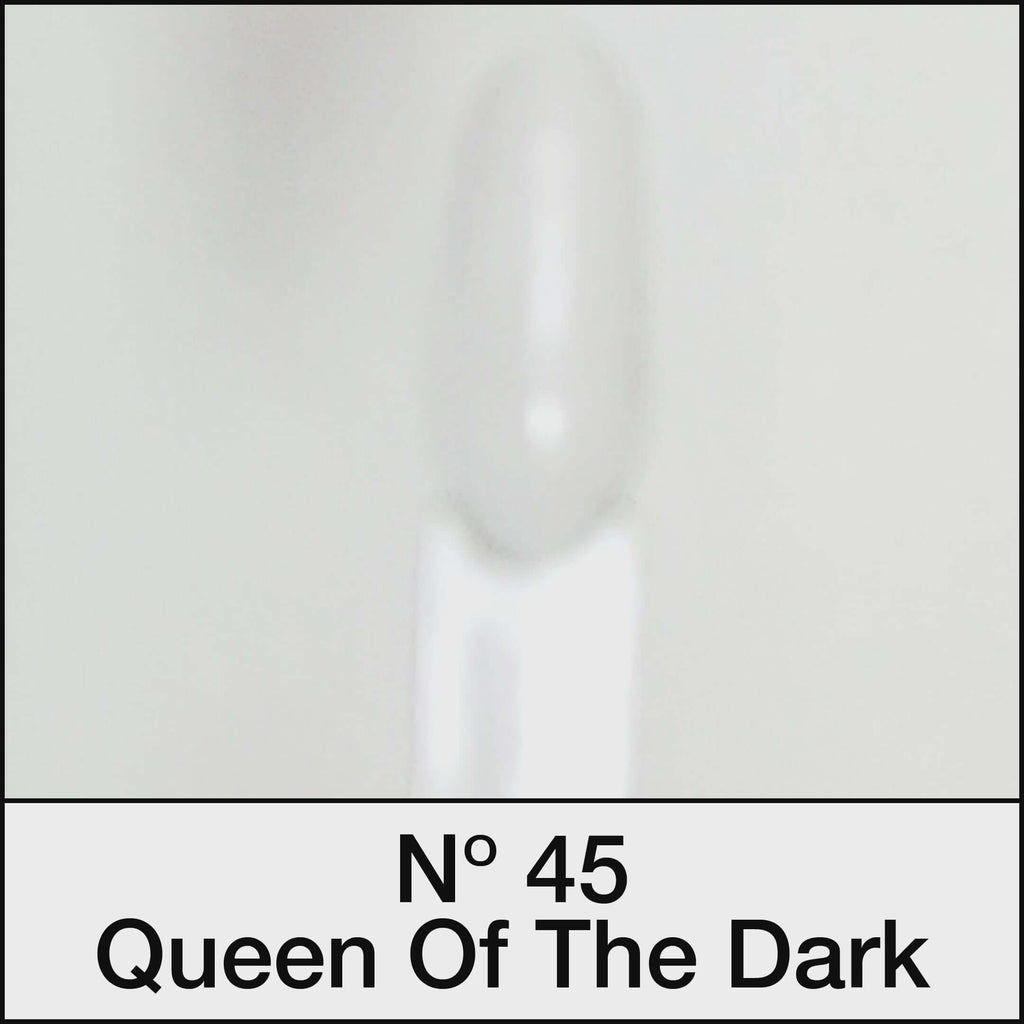 21 DAYS UV Nagellack No.45 Queen Of The Dark - Dunkles Blau-Grau für perfekte Nägel mit 3 Wochen Haltbarkeit.
