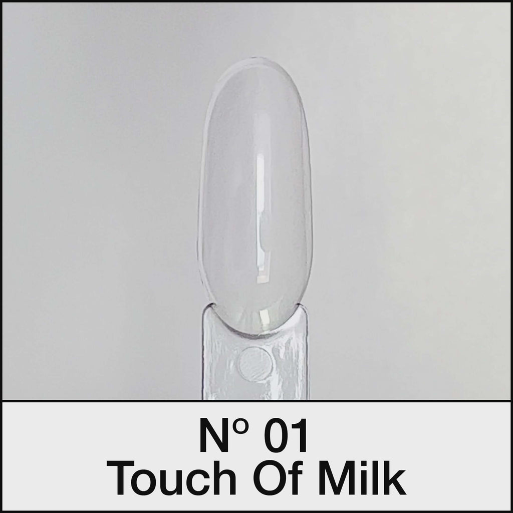 21 DAYS UV Nagellack N° 01 Touch of Milk in milchigem, semi-transparentem Weiß für eleganten Nude Look.