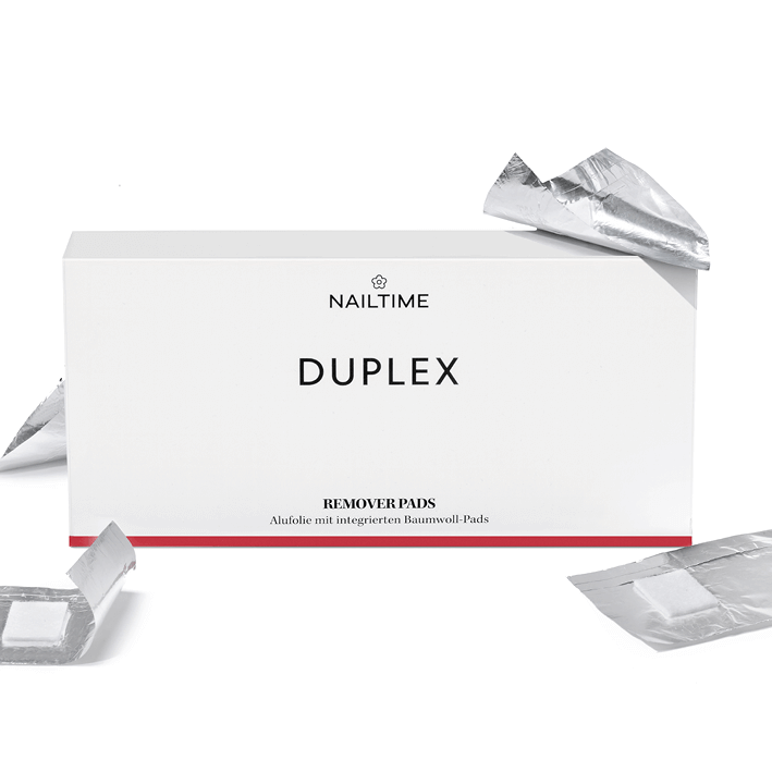 DUPLEX Remover Foils pack with integrated cotton pads for easy removal of UV and Shellac nail polish.